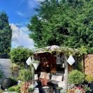 Small-Garden-Ideas-To-Elevate-Your-Outdoor-Space-27-1-Kindesign